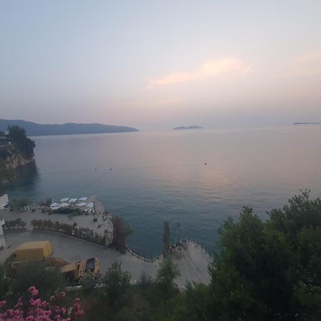 Darla Sea View Apartment Avlonya Dış mekan fotoğraf