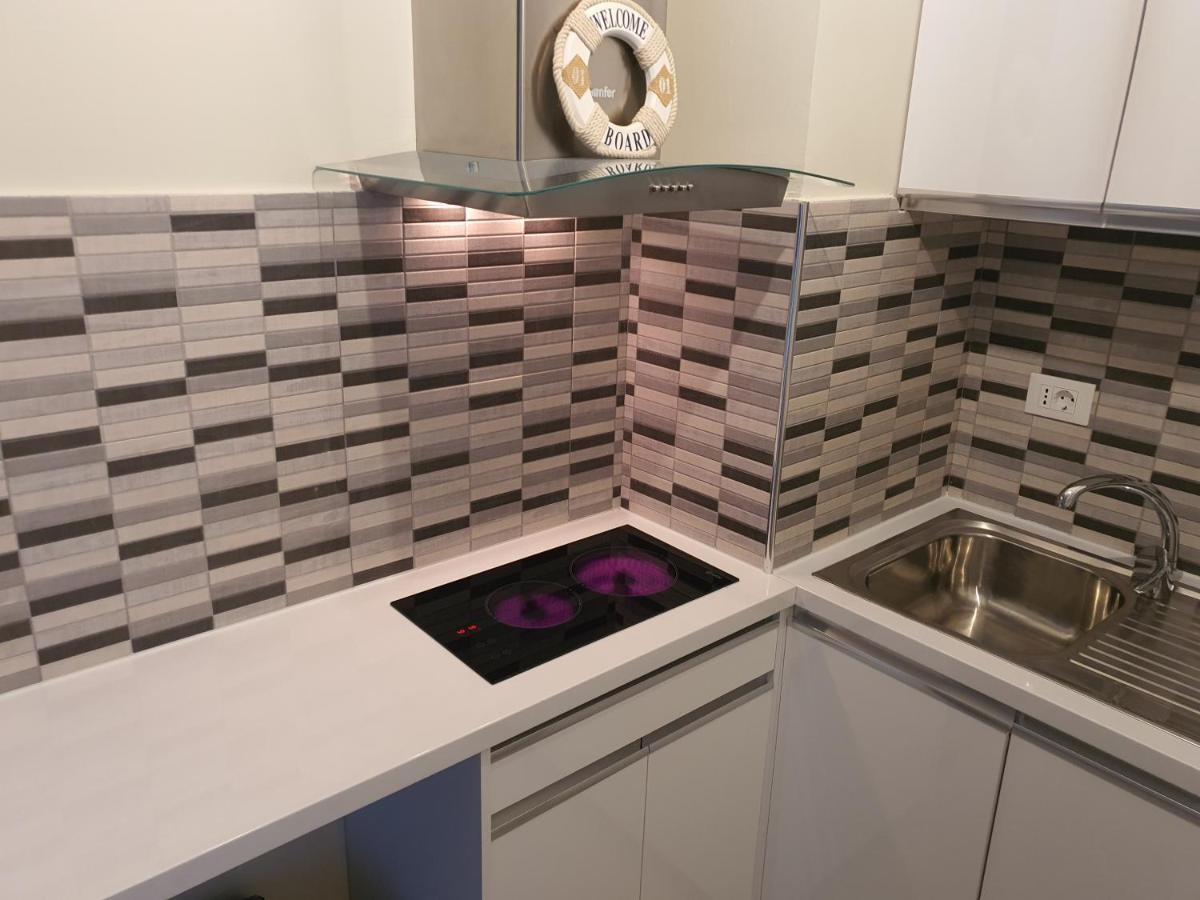 Darla Sea View Apartment Avlonya Dış mekan fotoğraf