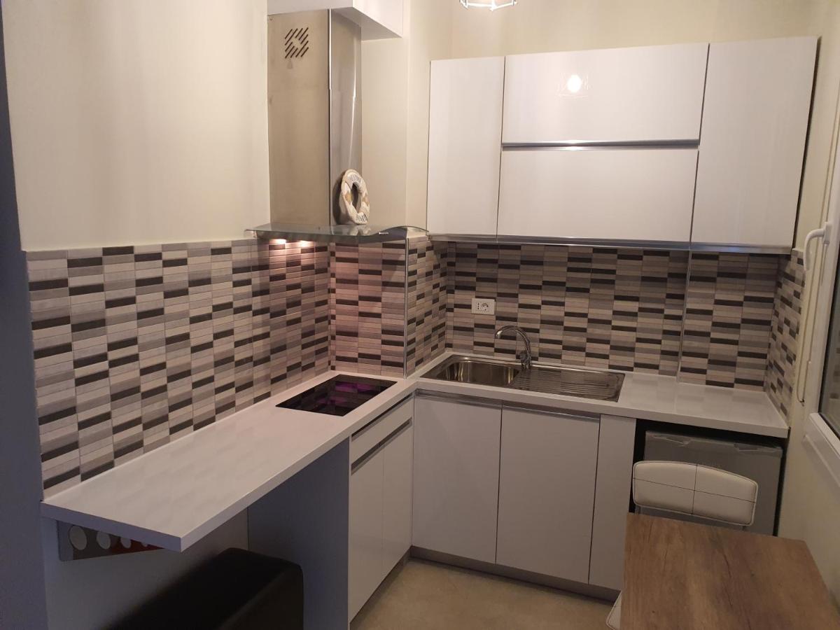 Darla Sea View Apartment Avlonya Dış mekan fotoğraf