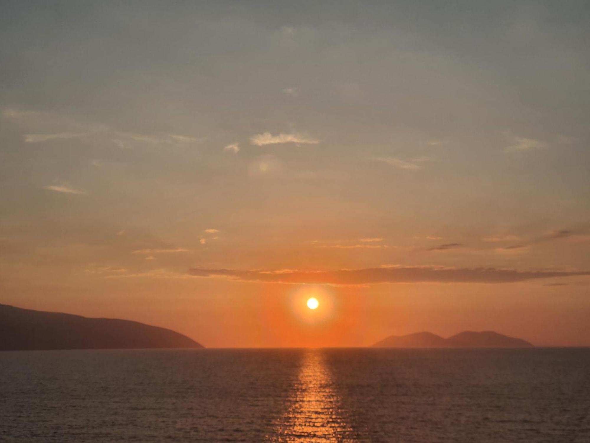 Darla Sea View Apartment Avlonya Dış mekan fotoğraf